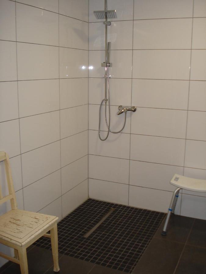 Appartement 45 Qm Mit Bad An Der Mosel - Naehe Koblenz ディーブリヒ エクステリア 写真